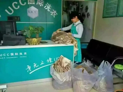 開(kāi)干洗店應(yīng)該如何選擇加盟品牌